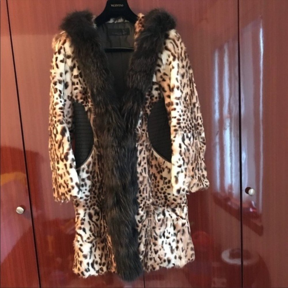 Beautiful!!! Leopard Print! Made in Italy!!!